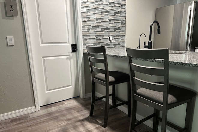 breakfast bar with ample outlets and USB - Females- BRAND NEW RENOVATION!  Private 1bd/1ba suites in a shared 4/4- close to Campus. Condo