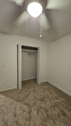 Bedroom/Closet - Brookfield at Lynndale