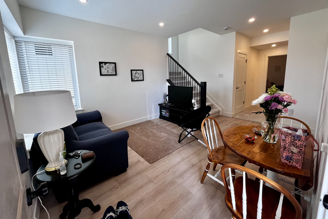 open living and dining area (as previously furnished) - 1 bedroom / 1 bath ADU in quiet Louisville neighborhood