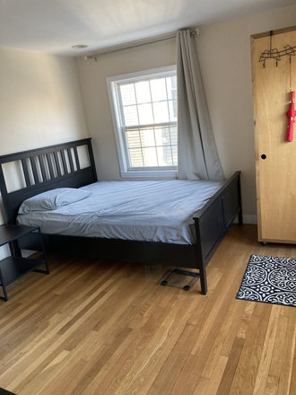 bedroom - One spacious bedroom in Newly Renovated  house – $1000