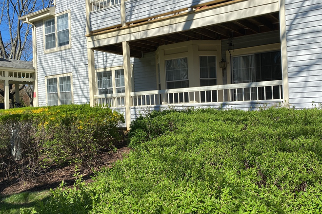 Exterior - 2BR condo-Lowell Ct-Princeton