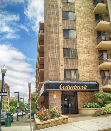 Outside Street View - Cedarbrook at The Canyon