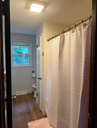 Bathroom - House, next to campus