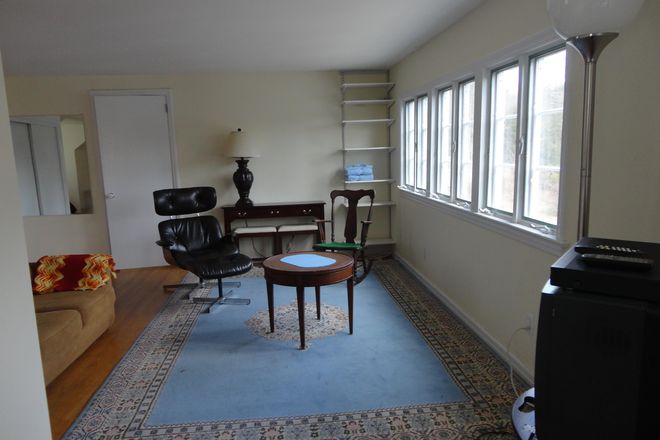 Living area - Furnished suite in home-Woodland Dr-Princeton