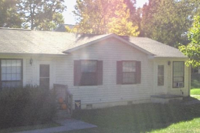  - 2 Bedroom I Bath Duplex