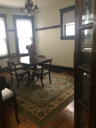 Community room with printer/scanner - Individual furnished,  BR with internet, Avail. Jan. 1st. Upper Riddle Rd