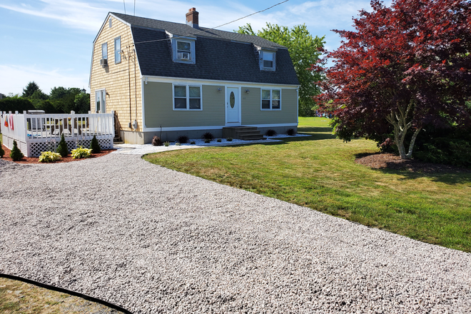 driveway - 195 Charlestown Beach Road Charlestown, RI 02813 House