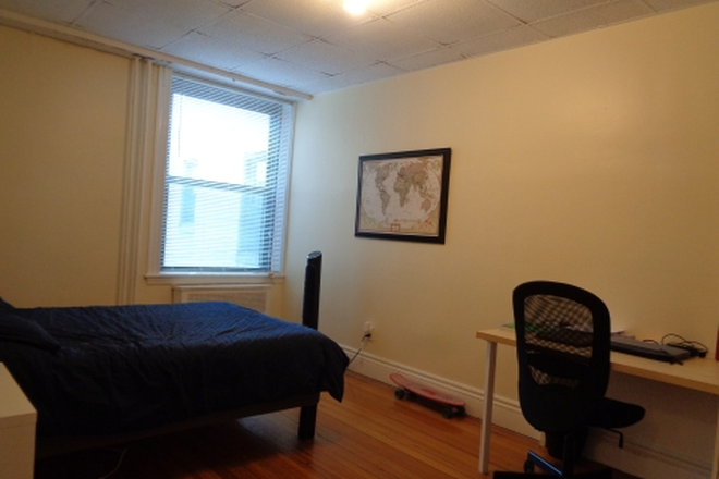 Photo - 50 Carlton St Apartments