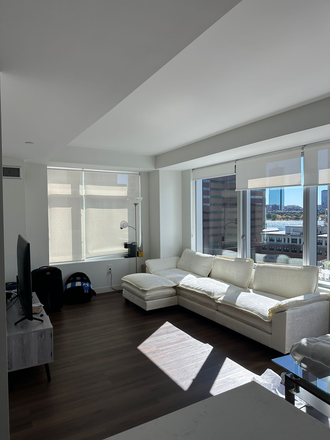 Living Room - Watermark Kendall West – 2B2B