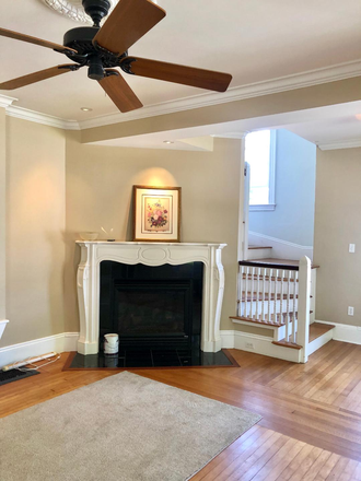 Livingroom (with fireplace, not operational) - Grad Student/Professional Rooms in Belmont - 4 bed/2 bath with off street parking, in unit laudry. Duplex