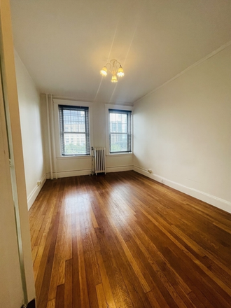 Bedroom - 1bd 1ba Fenway/Longwood Summer Sublet, Option to Renew Apartments