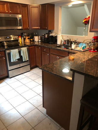 KITCHEN - FOUR BEDROOM APARMENT FOR RENT Apartments