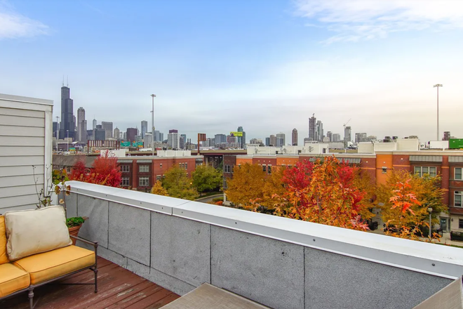 Terrace - University Village Townhouses-751 W 15th St