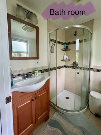 Bathroom 1 - 8 Cenacle Rd Duplex