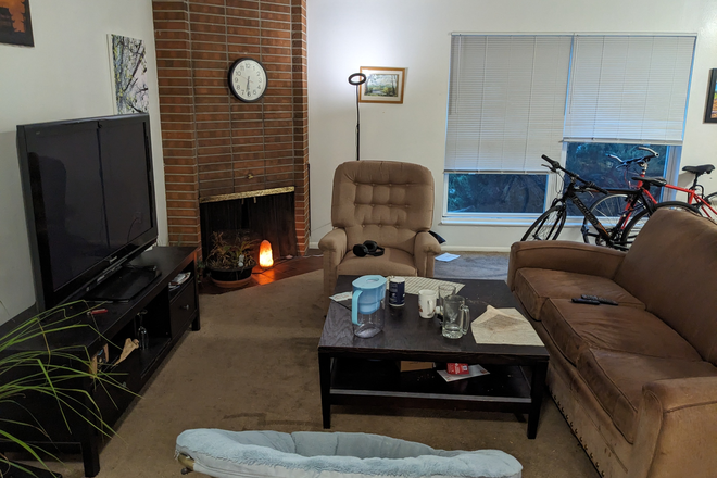 Living Room - Santa Clara Place, Room available