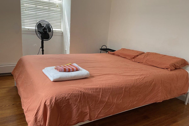 Bedroom - Winter Sublease: Furnished 1BR apt-Spring St-Princeton