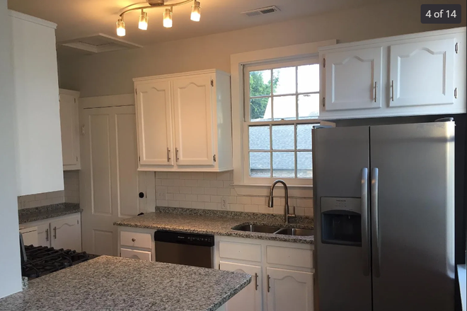 Kitchen - 3 bed/2 bath 15 minute walk to MUSC Apartments