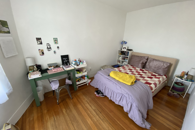 Visit hubrealtyproperties.com - Large 3 bedroom, recently updated kitchen and bathroom, deck Apartments