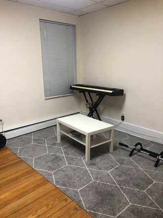 living - LOCATION! 2 BED WITH HEAT/HOT WATER INCLUDED, NO BROKER FEE!! 9/1/26!