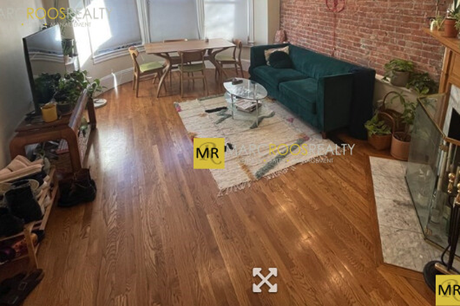 Call NOW for showings! 617-236-8550 - SAINT BOTOLPH ST - BROWNSTONE 2BR AVAIL *9/1/2026* W/ LNDRY IN UNIT, HW INC, EXP BRICK, OPEN LAYOUT! Apartments