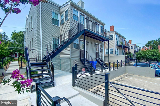 View of back of building - NEW Glover Park Apartment for Rent! - 1BR / 1 Bath