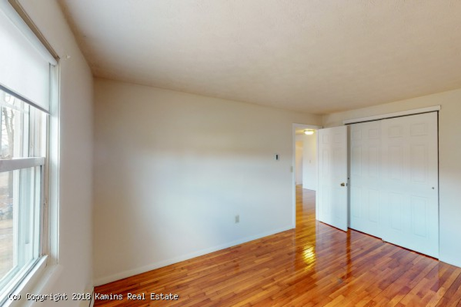 Bedroom 1 - 1 Room for rent in 2 Bedroom Colonial Village Apartments