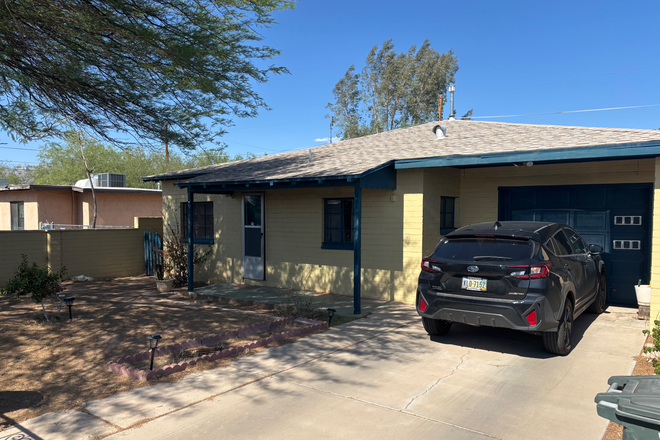 Front of house - Mitch Drive 3 bedroom home with large yard