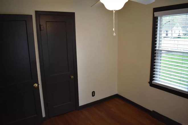 Room available for rent - Private room available in a 2 bedroom house with an in unit-washer and dryer.