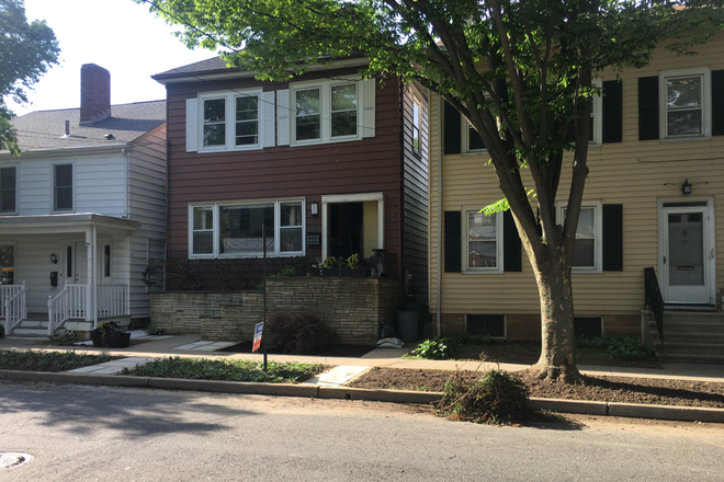 Street view - Furnished room for female-Green St-Princeton House