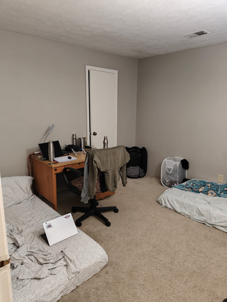 Bedroom 1 - Salem Courthouse Apartments