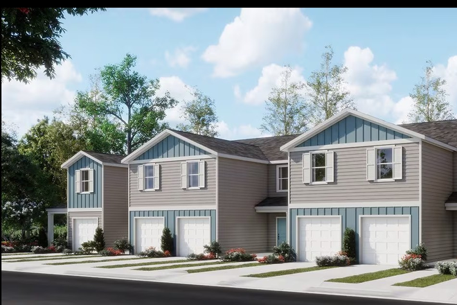 Exterior - New built townhouse 3/2.5 conveniently located near UF