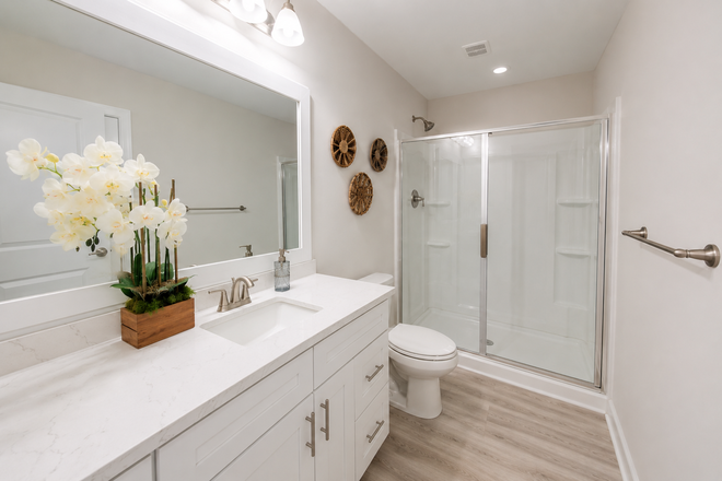 Bathroom - Furnished Shared Student Housing House