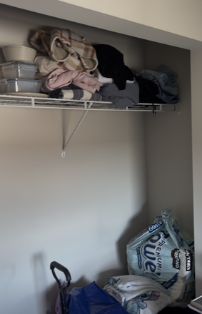 Closet - Ascend RVA Apartments