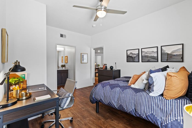 Bedroom - University Club Aps room with attached bath, Gigabit internet, on multiple short bus routes, Apartments