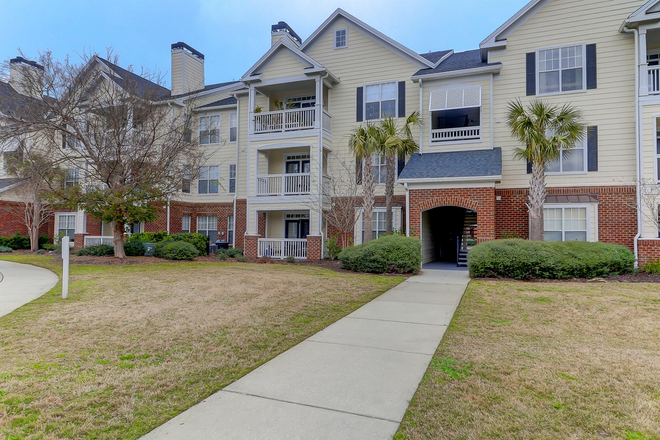 Unit 1218 First Floor - Concord West of The Ashley