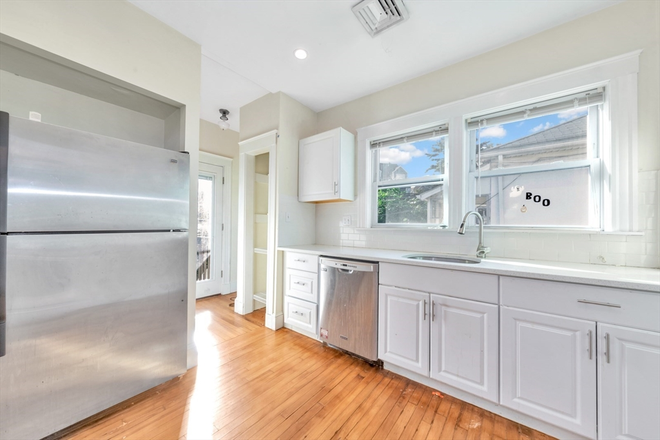 . - 4 bed 2 bath for September! Apartments