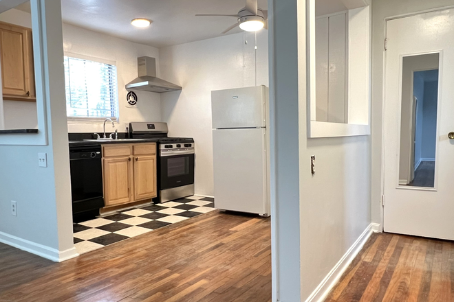 Open floor plan! - 1BR + Parking and Atlanta Beltline