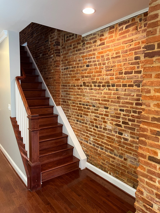 Living room - Federal Hill Townhouse w 3 Car Parking Pad