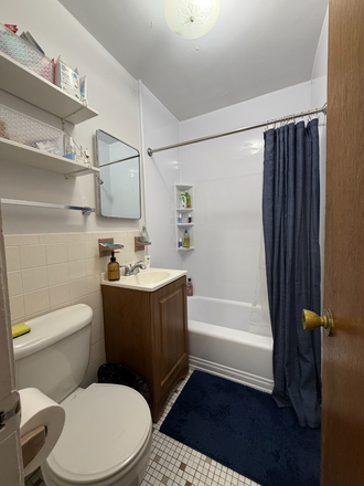 a - FRONT FACING STUDIO Apartments