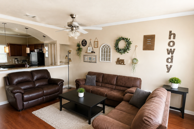 Living Area - Fully Furnished 4BR/4.5BA Townhome — Private Bed & Bath — Assigned Parking — Lakeridge