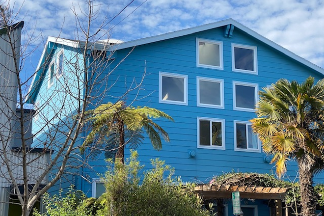 ext. condo from the street - Beautiful architect-designed loft on quiet street near Bart station. Available 8/03 - 10/31