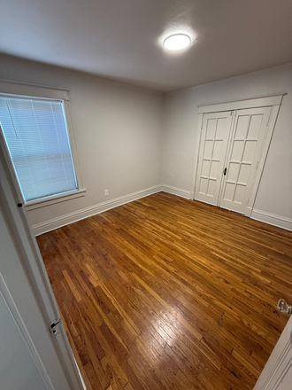 Bedroom - The Loop Apartments