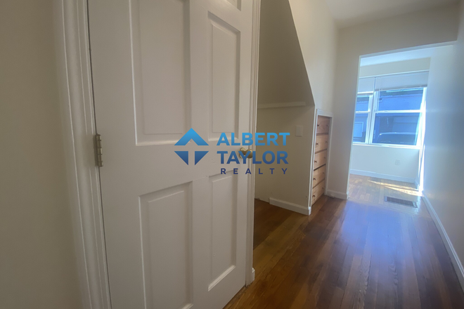 Bedroom #1 - Renovated 9 Bedroom 3 Bath with Basement!! House