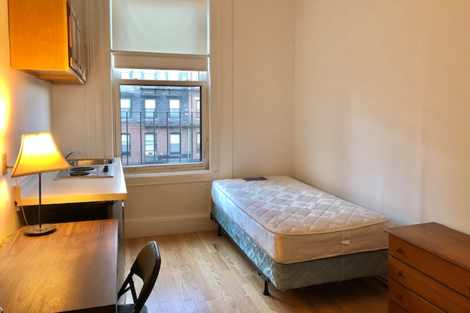 Living Space - Light-Filled Studio in Prime Location – Sept 1 Availability Apartments