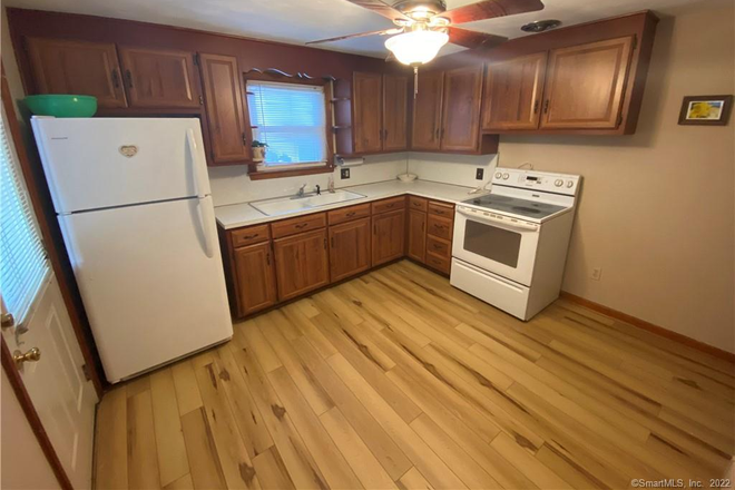 Kitchen - Private Home, Driveway Parking