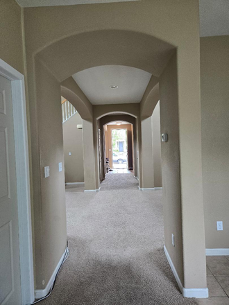Hallway downstair - ELLISON PLACE IN BELLEVUE ACH House