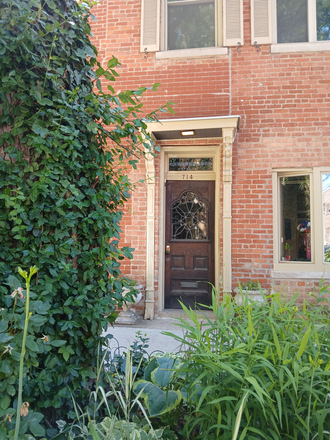 Entrance - Private Room | All inclusive Rent (Fully furnished, all utilities incl., monthly cleaning service)
