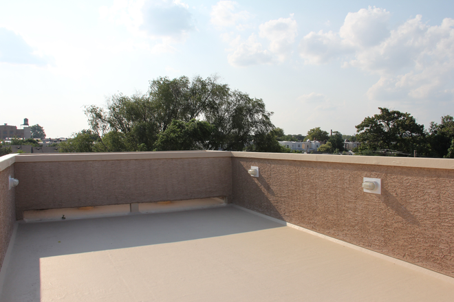 Rooftop - 2 Bedroom Suite Duplex