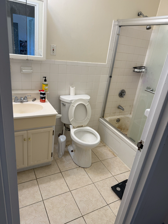 Restroom - $915/Month! 1BR in 3B2B Brighton | Sept 1 Start | 12-Month Lease | Current BC Student Roommates Condo