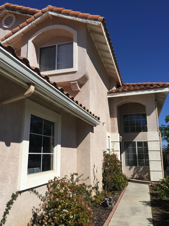 front view - 2 story single family residence
